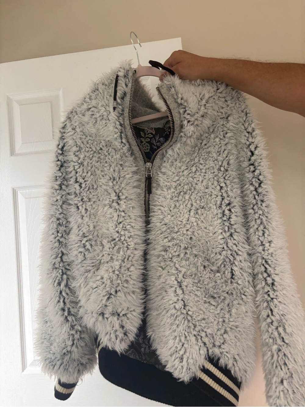 Free PeoplePlush Faux Fur Zip-Up Jacket in Light Gray size XS/S (oversized fit)